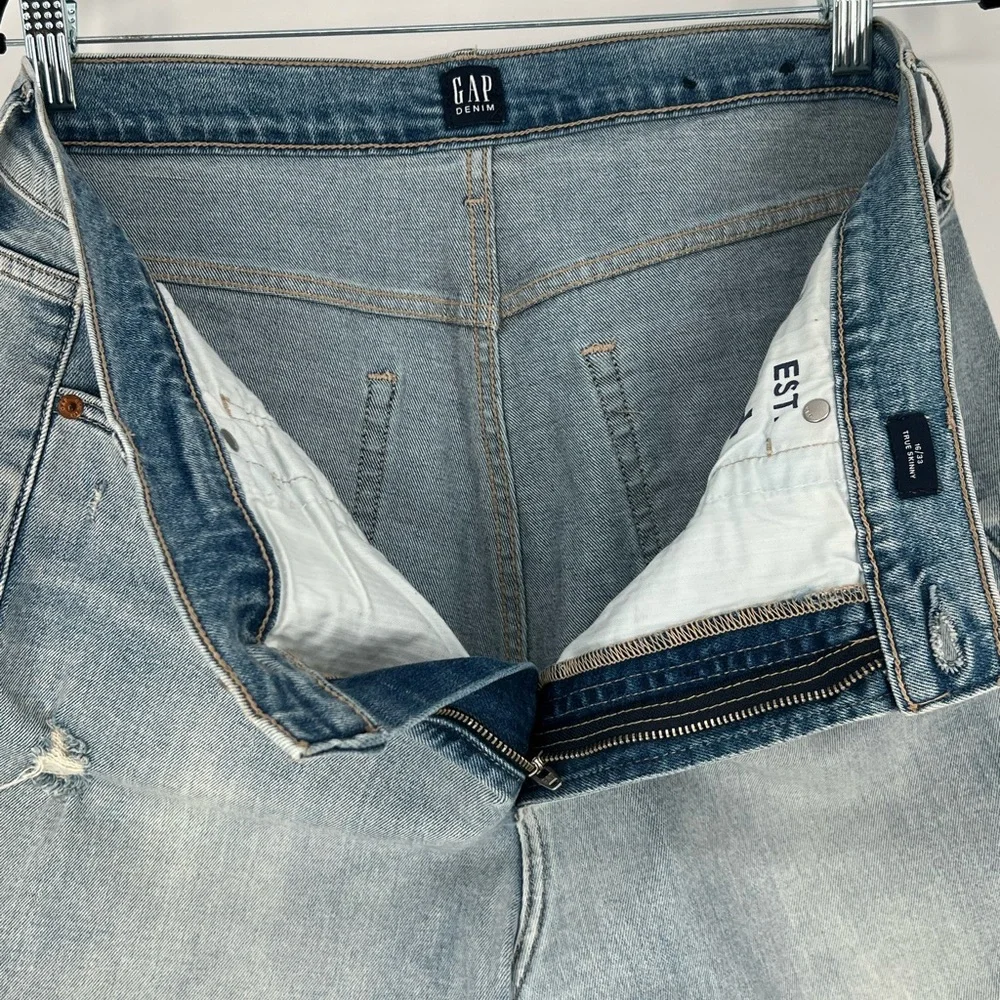 GAP 1969‎ distressed light-wash skinny ripped jeans